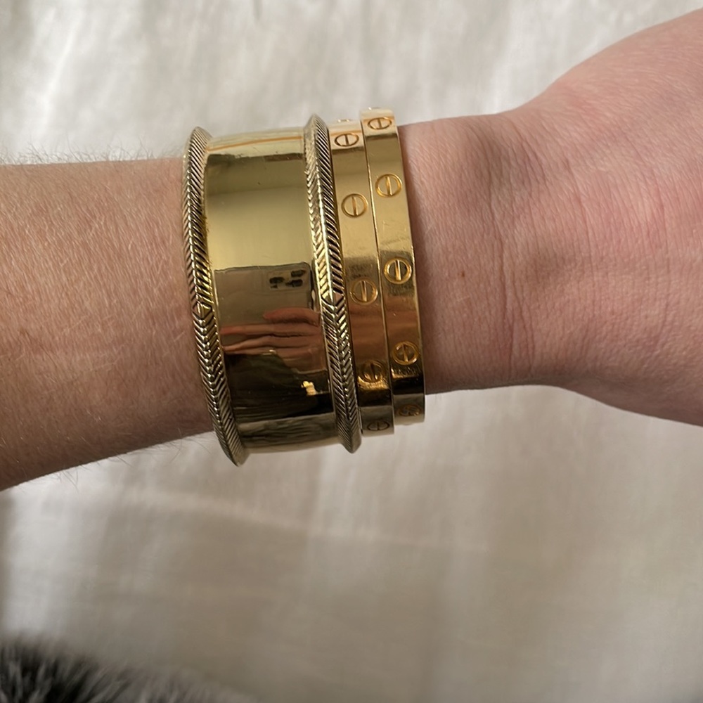 House of Harlow Gold Cuff